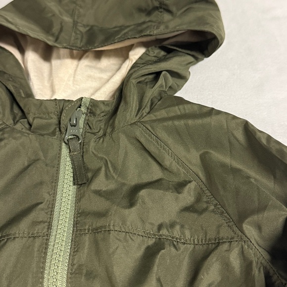 Old Navy - Water resistant Green Hooded Jacket - Picture 2 of 3